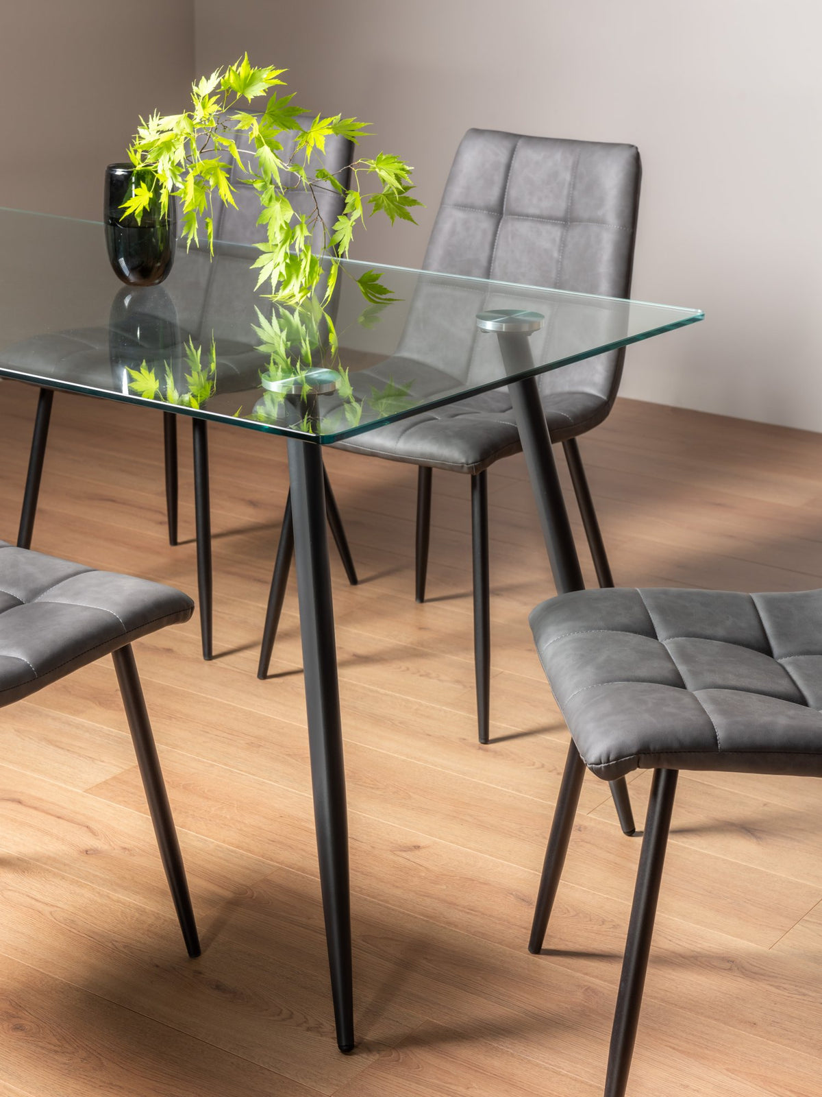Martini 6 Seater Dining Table - Glass/Black
