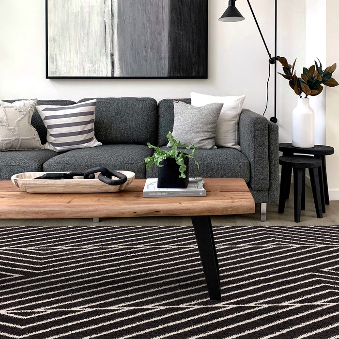 Muse Rug - Black Linear MU10