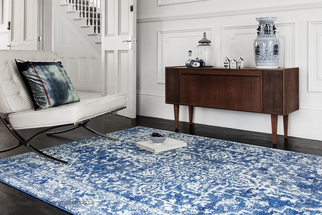Nova Rug - Antique Navy NV11