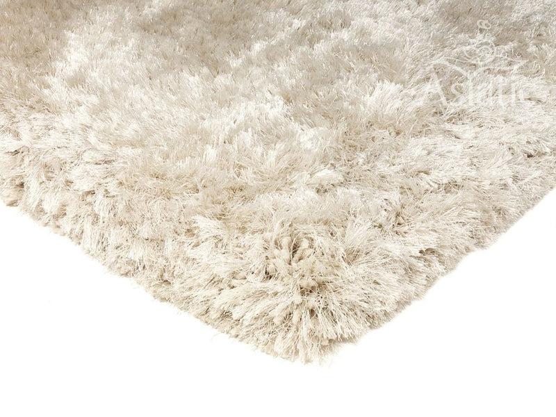 Plush Rug - Pearl