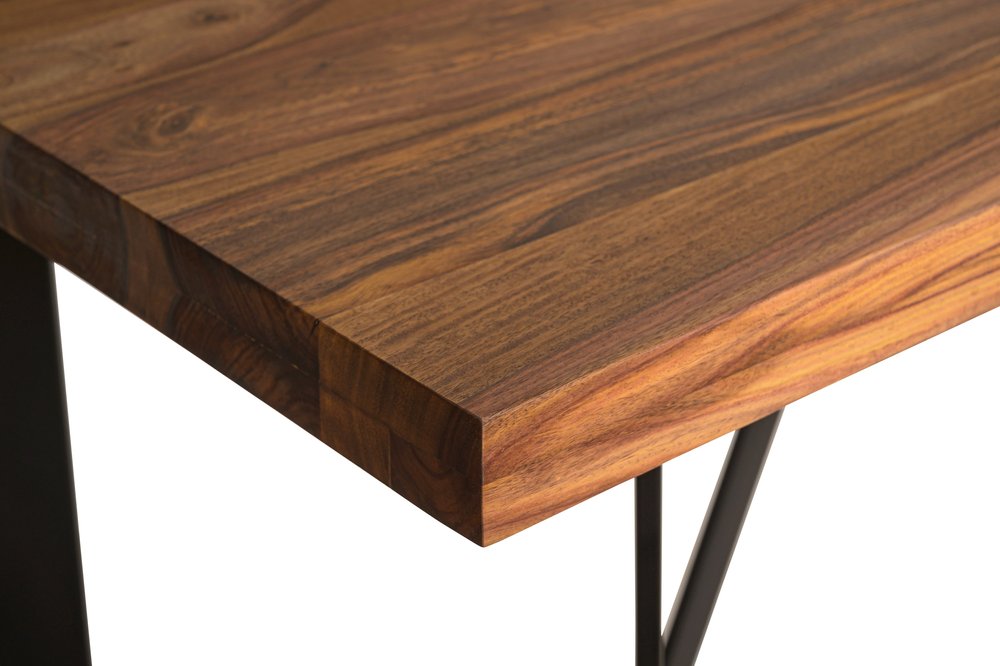 Thor Dining Collection