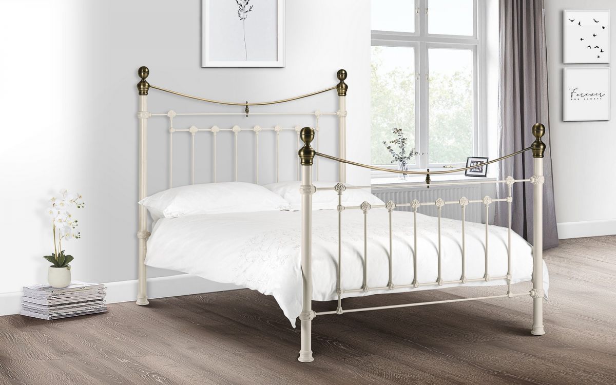 Victoria Bed - Stone White