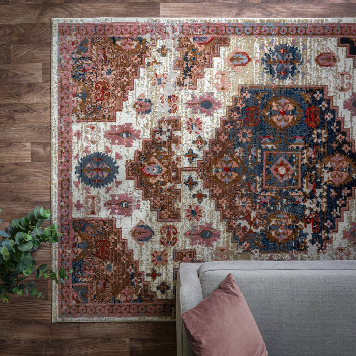 Zola Rug - Aras