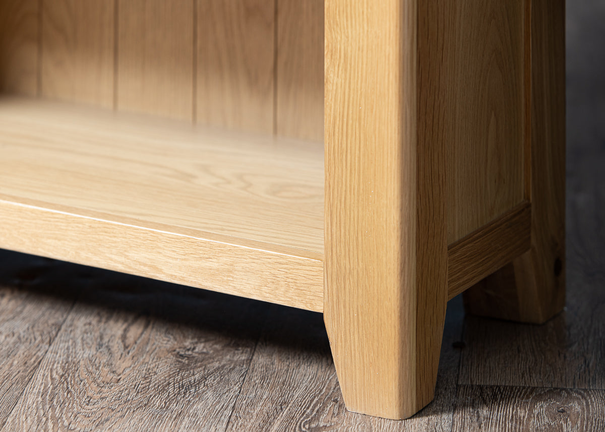 Skye - Tall Bookcase (DAM527N)