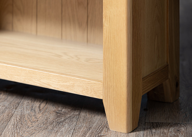 Skye - Tall Bookcase (DAM527N)
