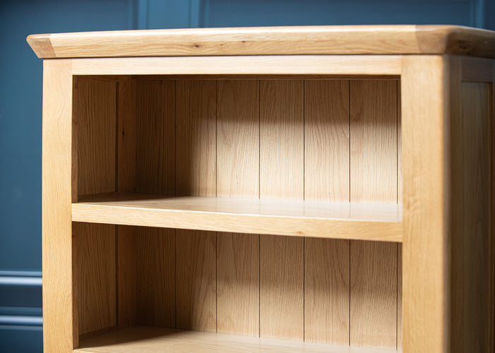 Skye - Tall Bookcase (DAM527N)