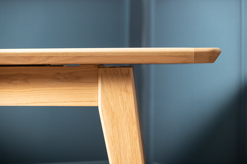 Skye - Dining Table 1.4-1.8m Extending (DAM536N)