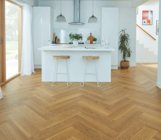 Karndean Van Gogh Wood 28" x 7" Planks - Herringbone Style