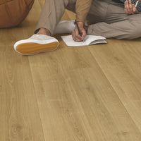 Quickstep Capture Laminate Flooring - Brushed Oak Warm Natural