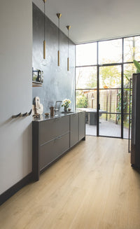 Quickstep Capture Laminate Flooring - Brushed Oak Natural