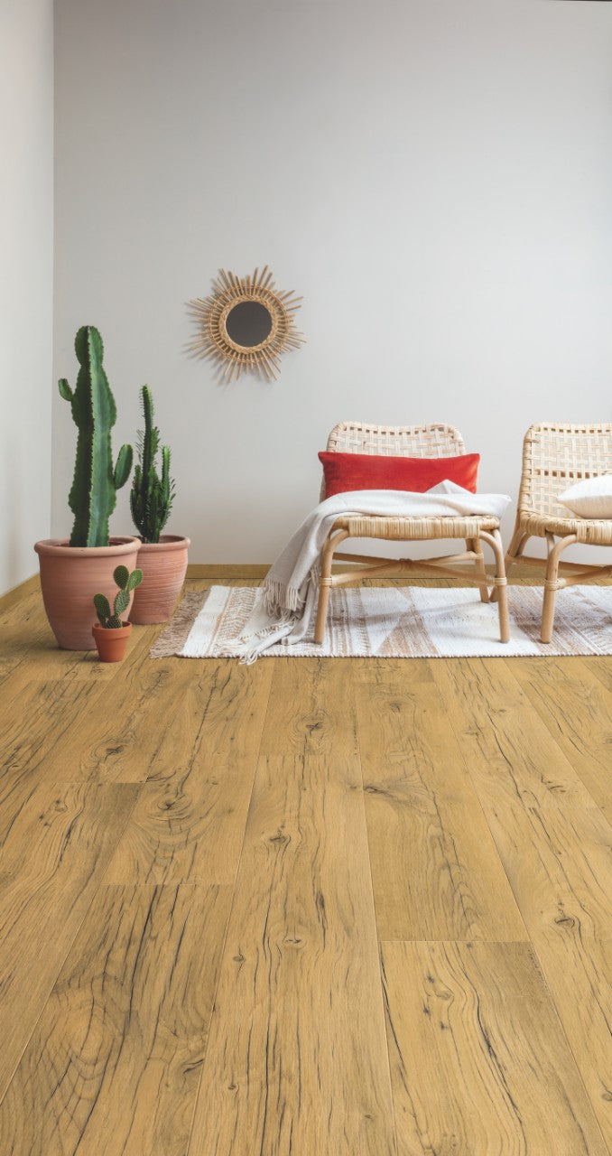Quickstep Capture Laminate Flooring - Cracked Oak Natural