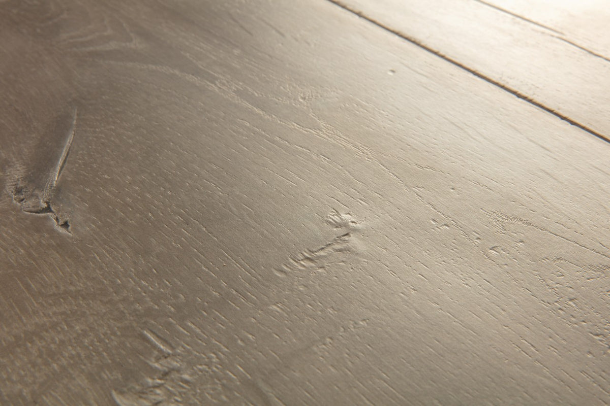 Quickstep Capture Laminate Flooring - Patina Oak Brown