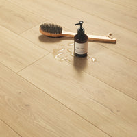 Quickstep Capture Laminate Flooring - Brushed Oak Natural