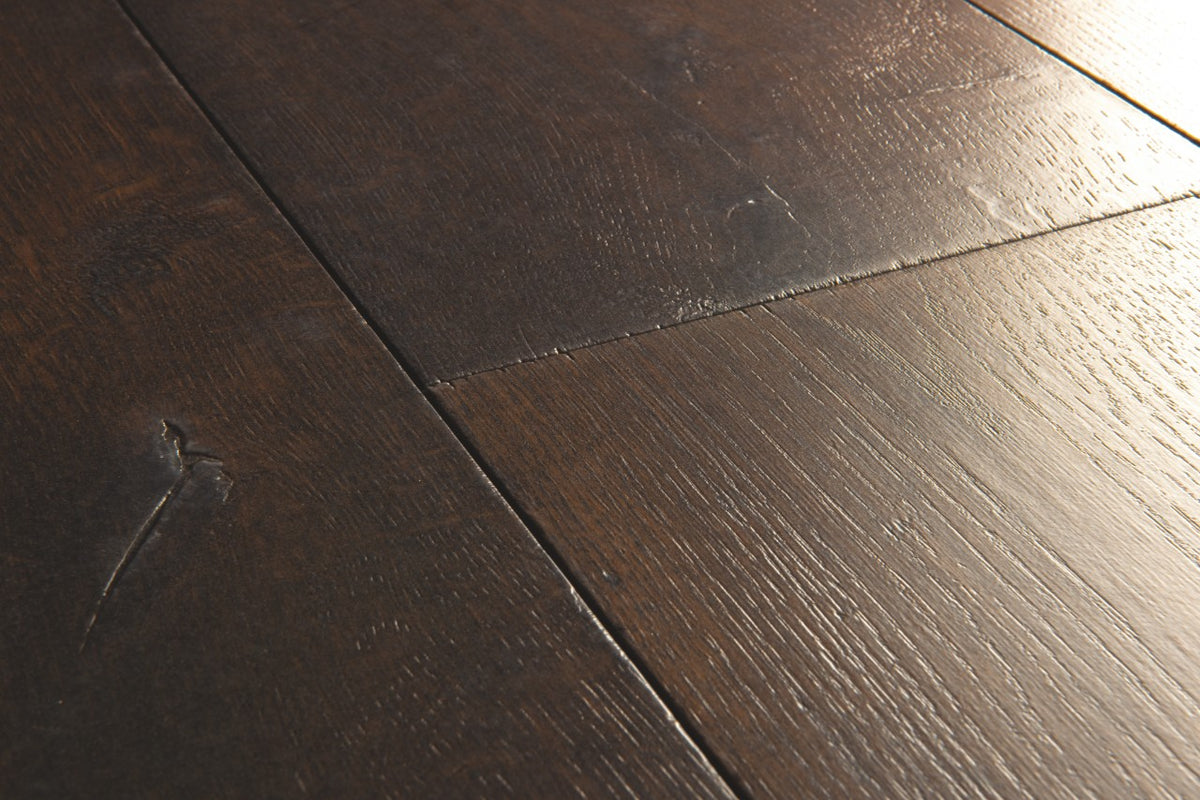 Quickstep Capture Laminate Flooring - Waxed Oak Brown