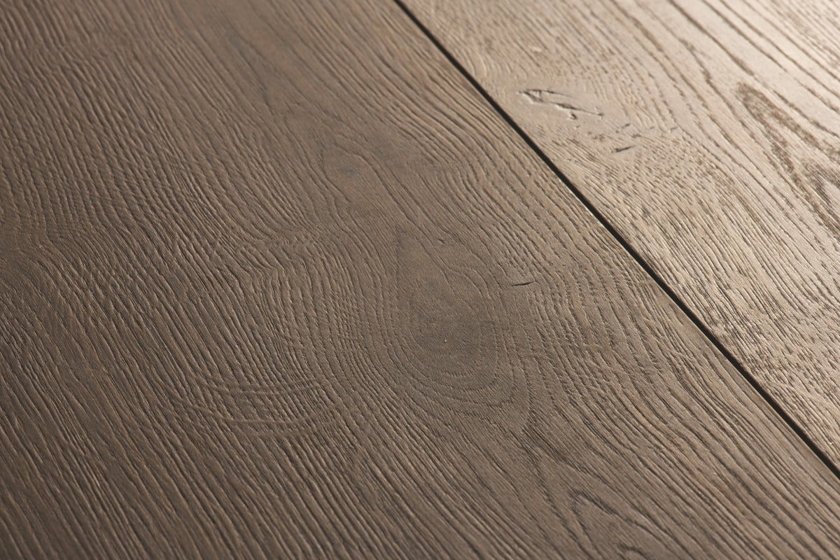 Quickstep Capture Laminate Flooring - Brushed Oak Brown