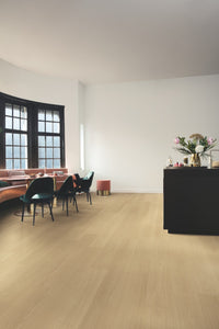 Quickstep Capture Laminate Flooring - Beige Varnished Oak
